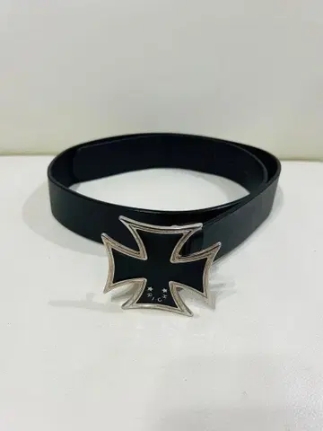 JOHN RICHMOND 존 리치몬드 블랙 크로스 벨트