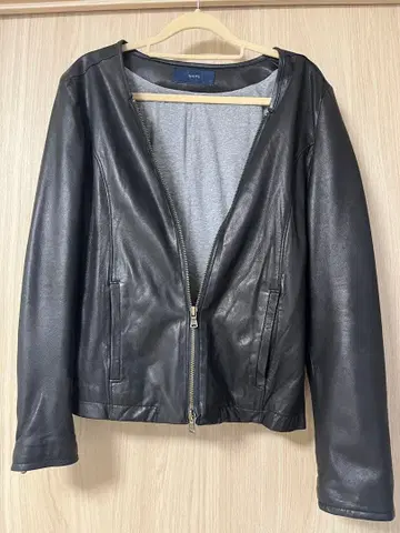 SHIPS 블랙 가죽 자켓