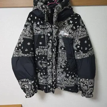 FIRST DOWN 반다나 패턴 다운 자켓 페이즐리