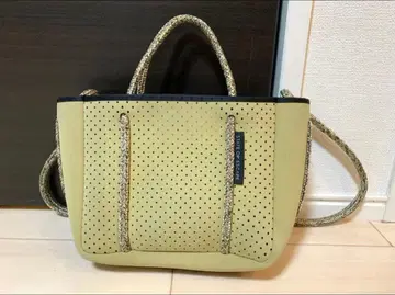 새상품급 스테이트 오브 에스케이프 마이크로 숄더백 핸드 론 헤르만