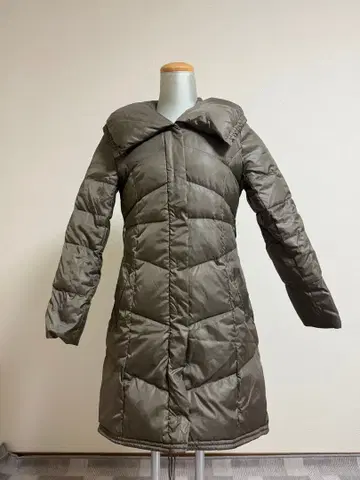 INGNI 롱 다운 자켓 올리브 그린