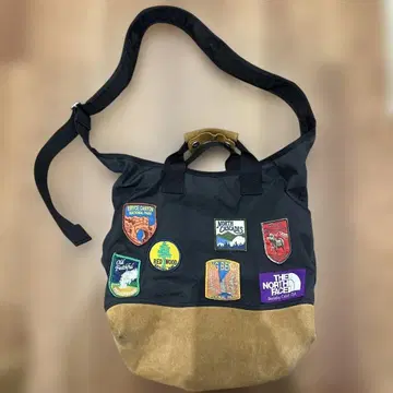 THE NORTH FACE 패치워크 숄더백
