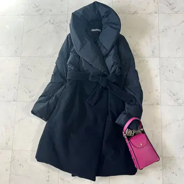 컨디션 최상 띠어리 럭스 숄카라 이소재 절개 다운 코트 허리 벨트