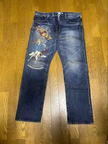 AVIREXTYPE BLUEFLAK BAIT 핀업걸 프린트 데님