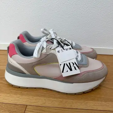 [ 미사용 새상품 ] ZARA 스니커즈 핑크 그레이