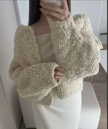 [ mie ajunar ] toy knit cardigan