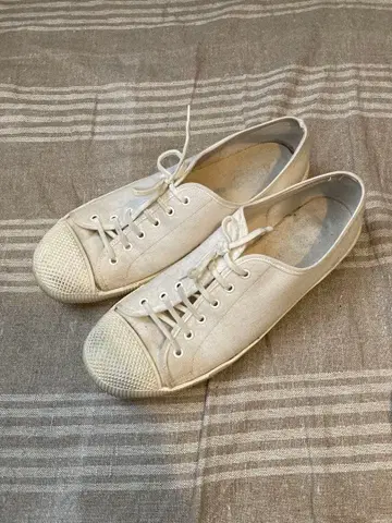 영국군 트레이닝 슈즈 화이트 캔버스 스니커즈 44, 9