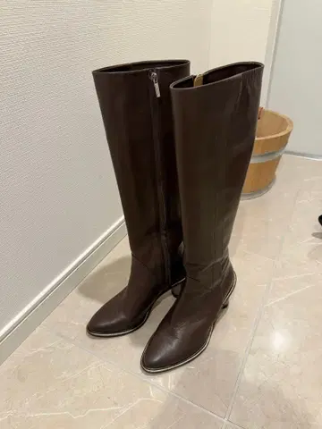 에스트네이션 LAURENCE 브라운 롱 부츠 37