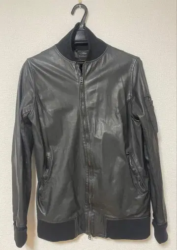 Sisii 블랙 가죽 자켓