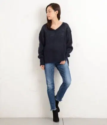 CIAOPANIC TYPY 차오패닉 티피 모헤어 혼방 V넥 니트