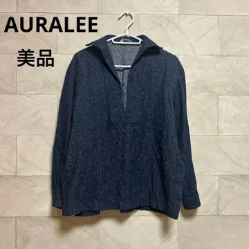 AURALIE 다크 블루 실크 스키퍼 셔츠