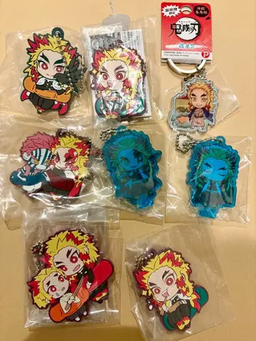 귀멸의 칼날 렌고쿠 쿄쥬로 러버 스트랩