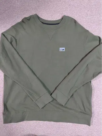 patagonia 올리브색 크루넥 트레이닝복