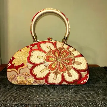 성인식 일본 의류용 핸드백