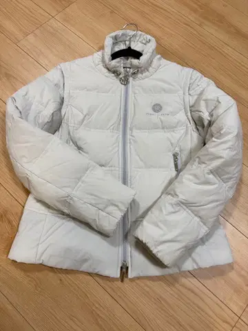 힐 크릭 다운 소매 부분 탈부착 가능 화이트