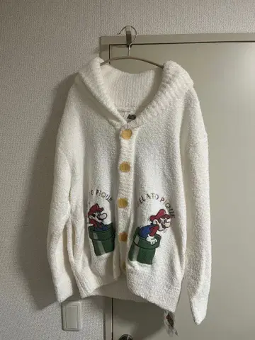 [택 포함 새상품] 젤라또피케 슈퍼 마리오 콜라보 화이트 S-M