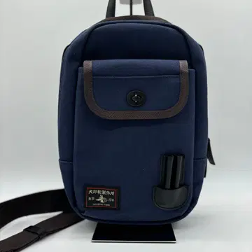 새상품급 이누지루시카반세이자쿠쇼 블랙 이누지루시 바디백 네이비