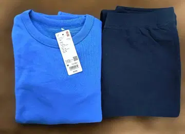 UNIQLO 울트라 스트레치 맨투맨 세트 남성용 M [ 미착용 ]