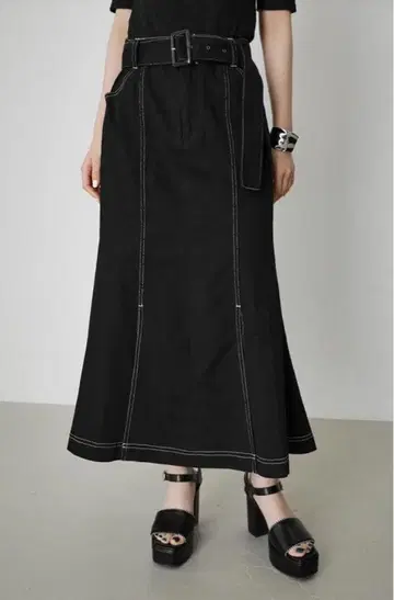 [ AZUL by moussy ] 트윌 스티치 머메이드 스커트