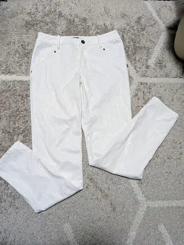 세인트 앤드류스 화이트 방풍 팬츠