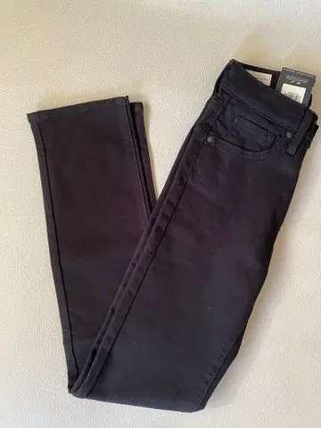 리바이스 724 블랙 데님 하이라이즈 슬림 스트레이트 24인치