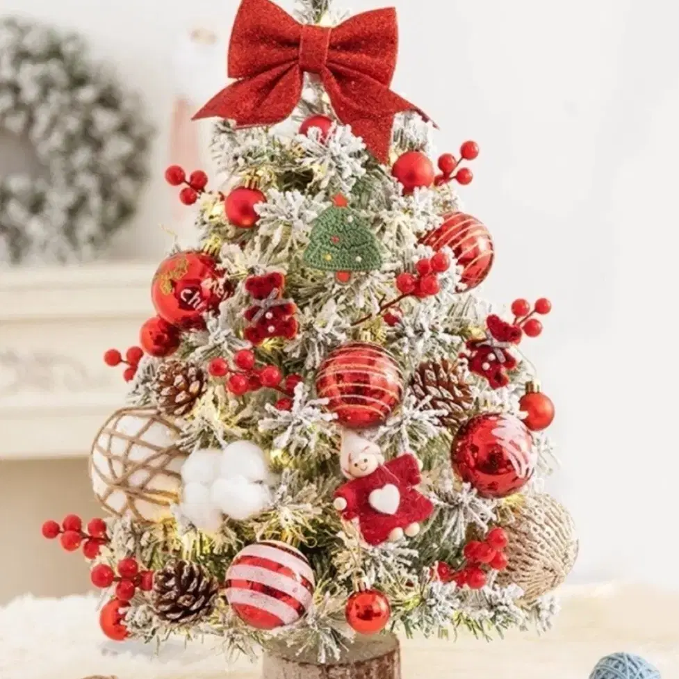 New Product) Pretty Christmas Tree Full Set Decoration 60cm Including  Lights and Ornaments #크리스마스트리,#산타트리,#크리스마스,#레드트리,#트리 on Bunjang Global Site.