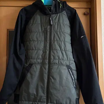 BURTLE THERMO CRAFT 다운 자켓