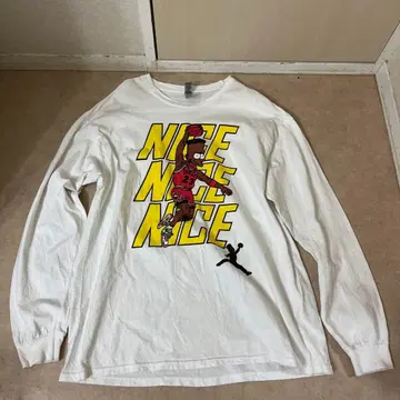 레어 심슨 조던 화이트 긴팔 구제 의류