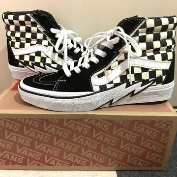 [ 새상품급 ] VANS 반스 스케이트 하이 볼트 26.0