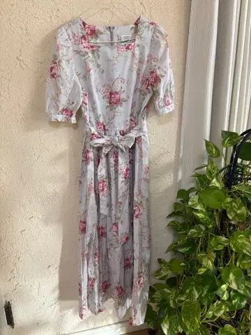 USED 로라 애슐리 꽃무늬 롱 드레스 11호