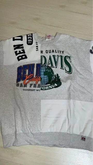 벤 데이비스 그레이 스웨트 셔츠