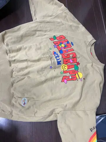 Paragraph 컬러풀 맨투맨