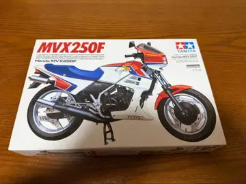 타미야 1/12 혼다 MVX250F