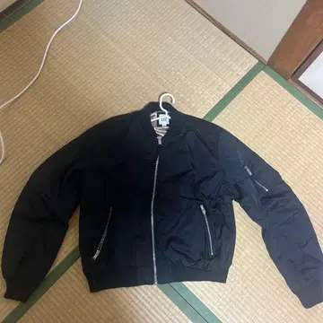 GAP 블랙 MA-1 자켓 L 사이즈