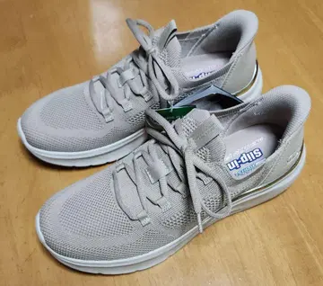 스케쳐스 여성용 스니커즈 24.5