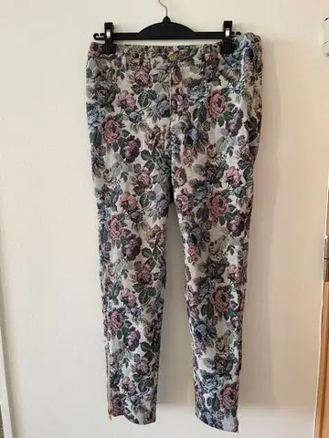 꽃무늬 슬림핏 팬츠 제인 마플