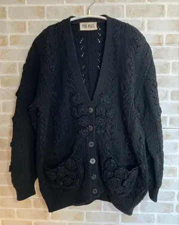 핑크하우스 꽃 모티브 입체 두꺼운 원단 가디건