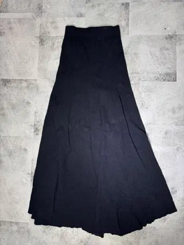 GYDA 플레어 스커트 리브