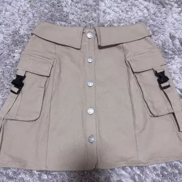 eatme EATME 플랩 포켓 카고 스커트