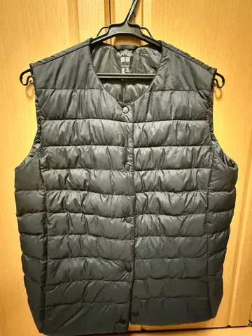 UNIQLO PUFF-TECH 다운 베스트 L 사이즈 블랙