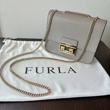 [ FURLA ] 훌라 그레이 체인 숄더백 고급