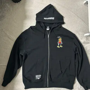 Toy machine 블랙 후드티