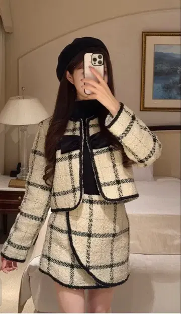 트위드 체크 무늬 미니 스커트