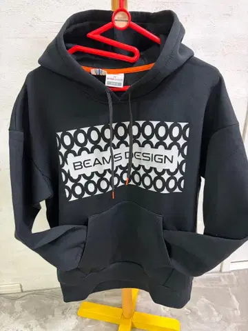 BEAMS DESIGN 후드티 사이즈 S