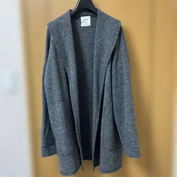 새상품급입니다! Ships의 가디건