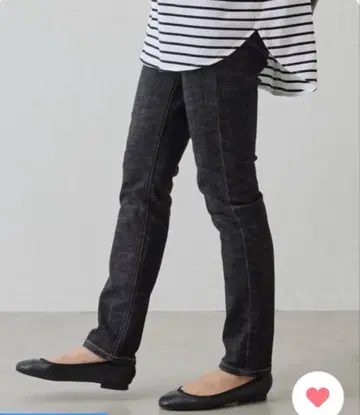 BEARDSLEY 데님 배기 팬츠 블랙 사이즈 2