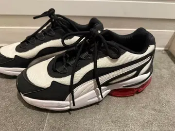 Puma 스니커즈