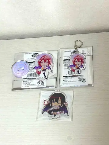 피치피치 레이디바트 아크릴 스탠드 아크릴 키링