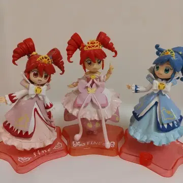 쌍둥이 공주 피규어 3체 세트