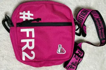 [레어 새상품급] FR2 매실 자수 숄더백 핑크 정품